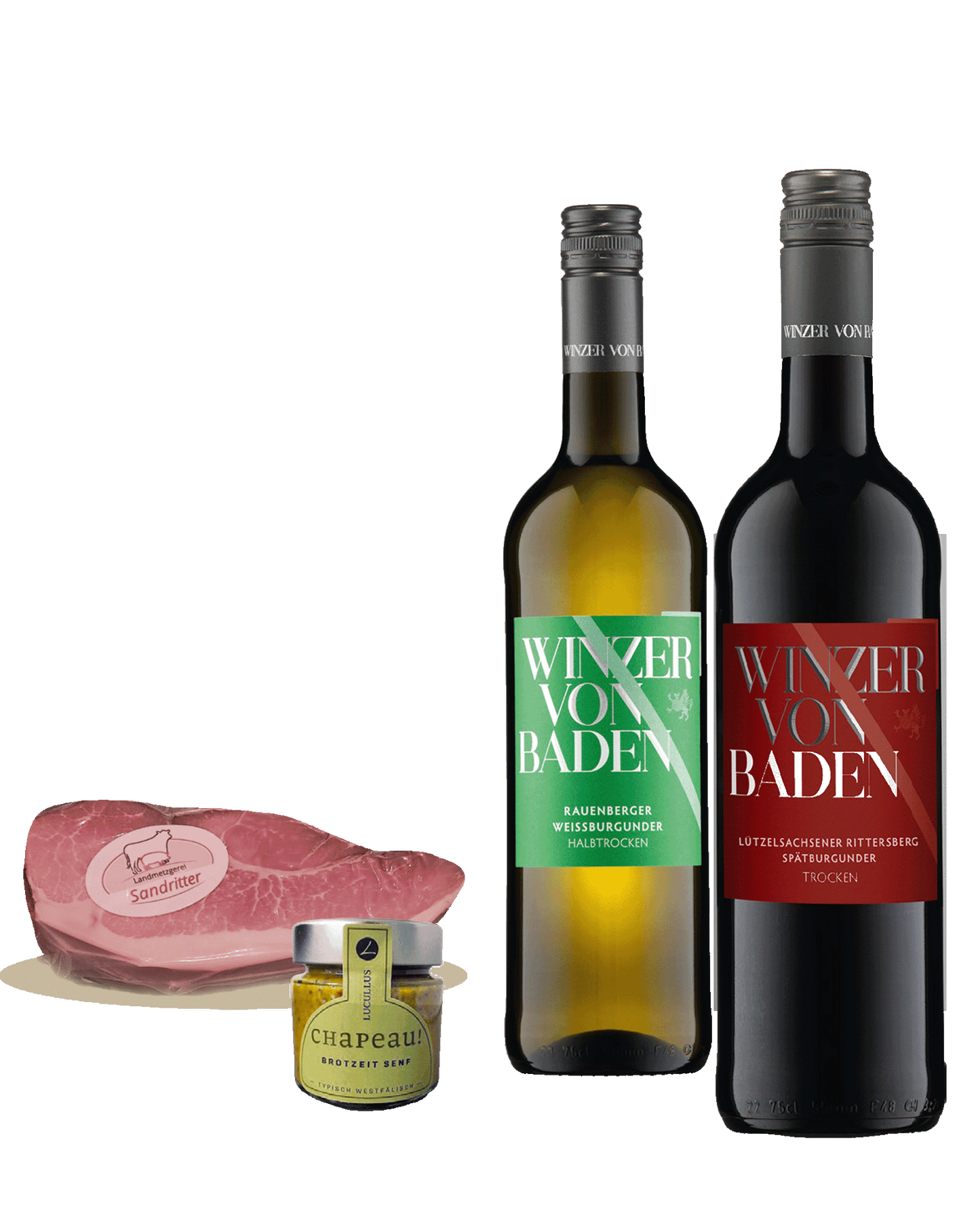 Zwei Weinflaschen und daneben ein Stück Schinken sowie ein Glas Senf